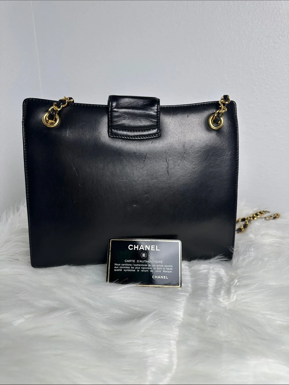 💯Authentic CHANEL Black Lambskin Shoulder Bag with Gold Chain Strap🍀